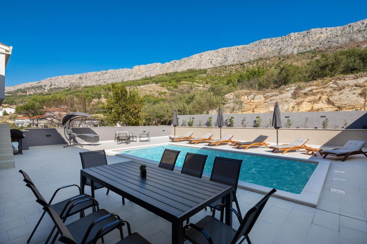 Luxury Apartment Lorena - Private Heated Pool - Jesenice  Kültér fotó