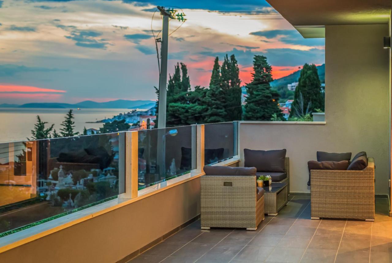 Luxury Apartment Lorena - Private Heated Pool - Jesenice  Kültér fotó
